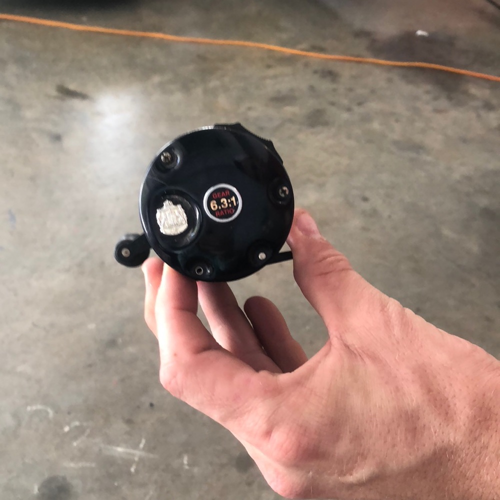 Fishing reel